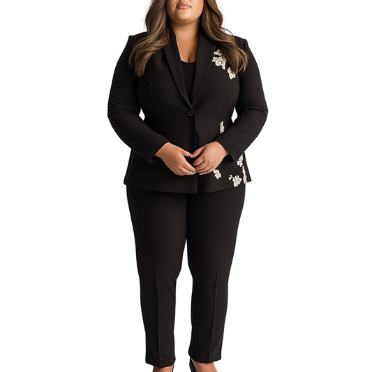 SHAPELY Suit